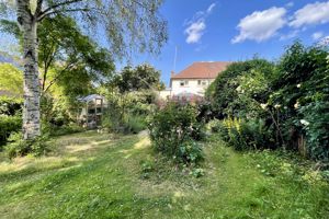 Photo 3- click for photo gallery